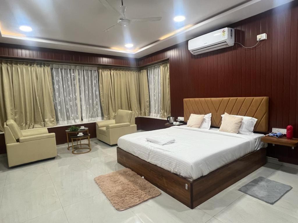 Beach Town Hotel Visakhapatnam Exterior photo
